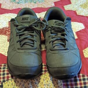 Nike Air Men's Dark Gray Sneakers (Cl3)